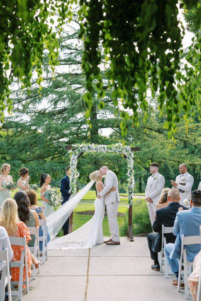 first kiss as husband and wife