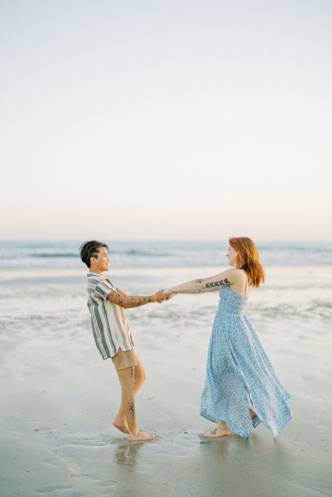 couples portraits by the beach