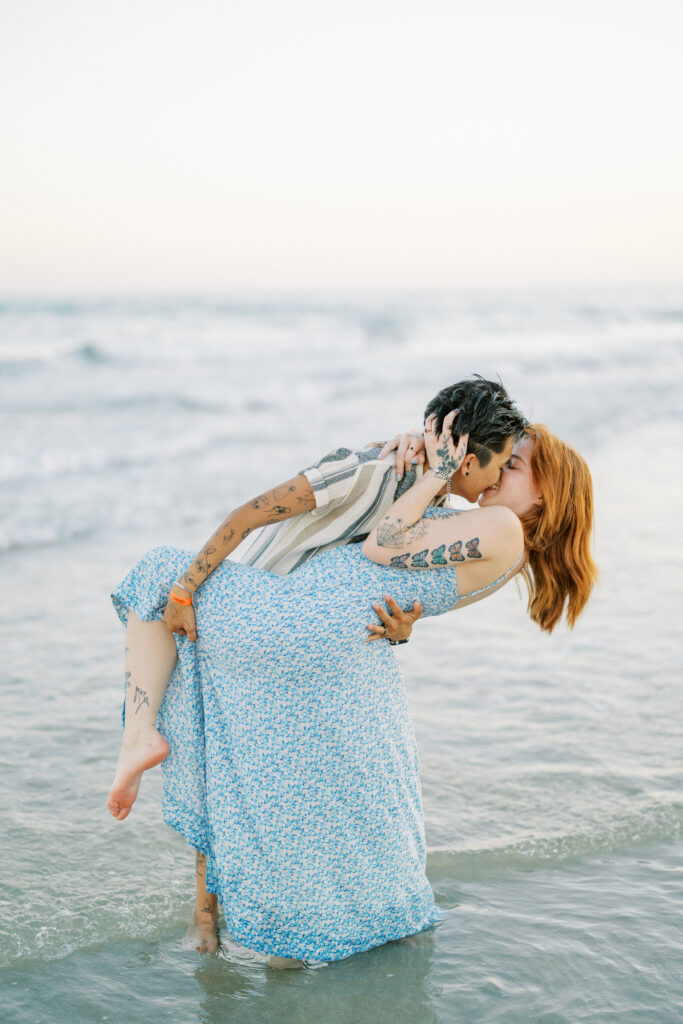 beachside engagement session inspiration